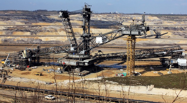 Open pit mining - downloaded from freepik.com